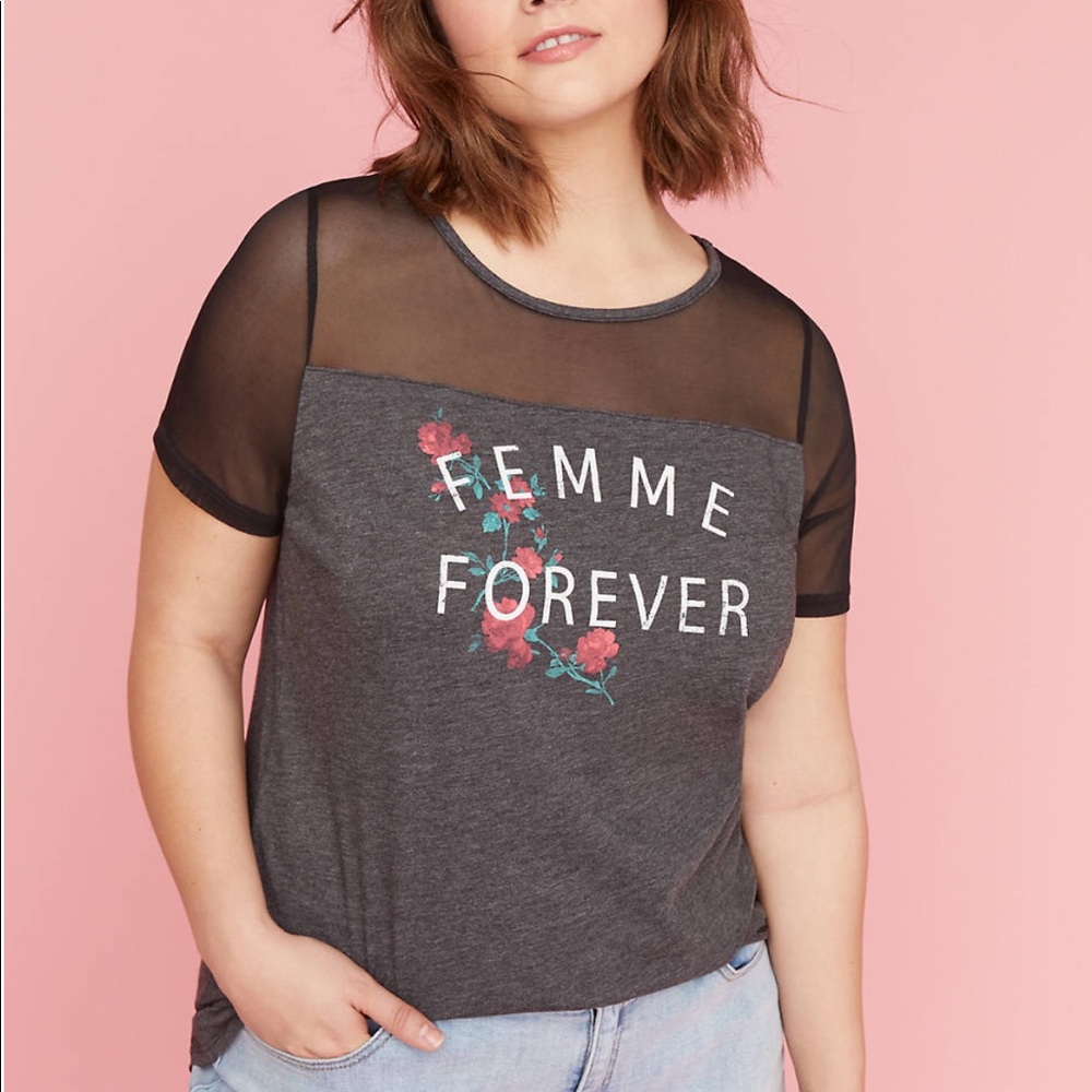 FEMME FOREVER graphic tee with mesh. Size 14/16